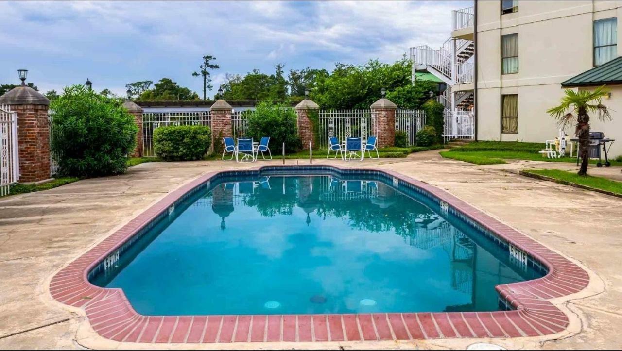 Motel 6-Lake Charles, La - Lake Charles On The Bayou Exterior photo